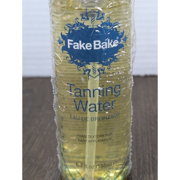 NEW SEALED Fake Bake Tanning Water Foam 6.7oz Sunless Tanning All Skin Types - Picture 2 of 3